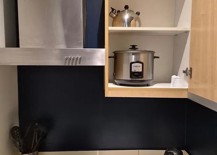 1br In Makati Ph, Tv, Infinity Pool, Sunset View, Mall Access Apartamento Manila