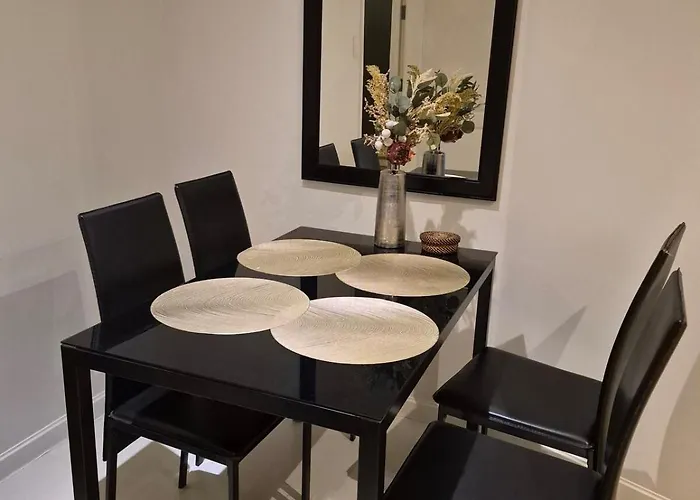 Apartamento 1br In Makati Ph, Tv, Infinity Pool, Sunset View, Mall Access *
